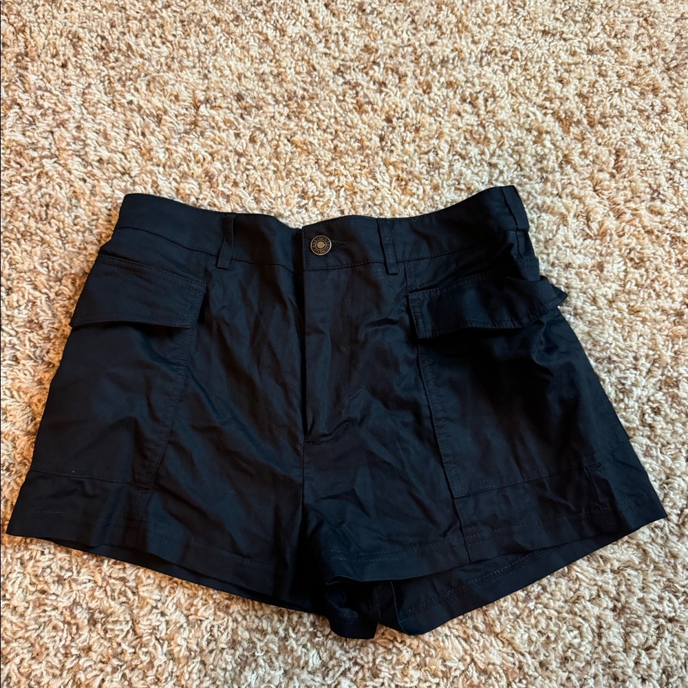 NEW WITH TAGS shein cargo shorts